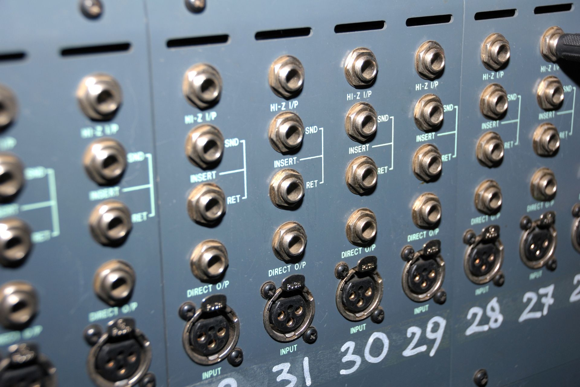 What is the maximum number of ports typically available on a rack-mounted network switch?